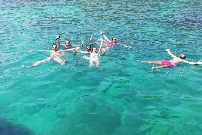 1-Hour Sea Caves and Boat Tour in Ortigia Syracuse - Seeing Ortigia from the water