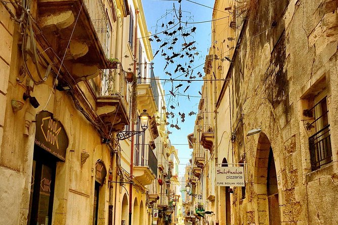 2 Hours Calessino/ Tuk tuk Tour to Syracuse and Ortigia Island - Key points to know before you book