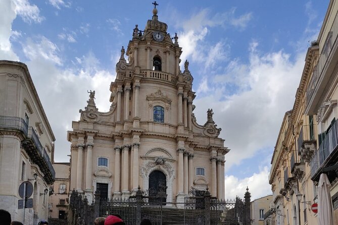 3-hour walking tour Discovering Ragusa Baroque - How Serena shapes the experience