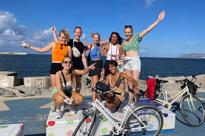 3-hours Guided Tour with tasting in Palermo - A guide-led ride with a personal touch