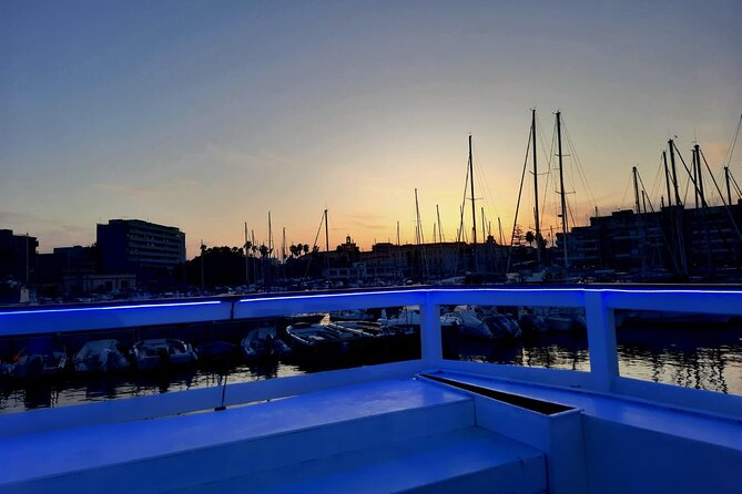 3 Hours Private Boat Tour of the Island of Ortigia with Aperitif - Maniace Castle from the water