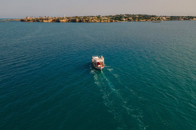 4-Hour Private Boat Tour of Ortigia Island with Lunch - Key points at a glance