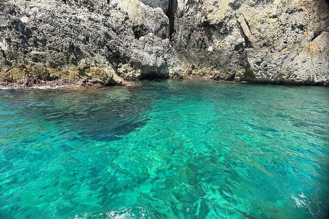 4-Hour Private Boat Tour of Ortigia Island with Lunch - The Porto Grande and Ortigia’s working side