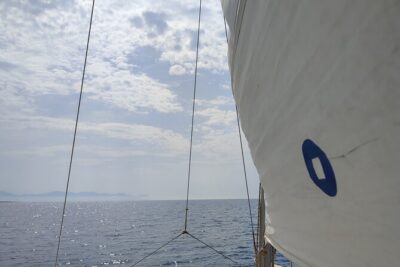 4 Hours Catamaran Tour to the Scala dei Turchi