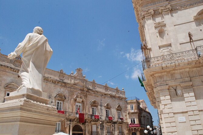 4 Hours Guided Tour to the Archaeological Park of Neapolis and Ortigia - Temple of Apollo and the first look at Ortigia