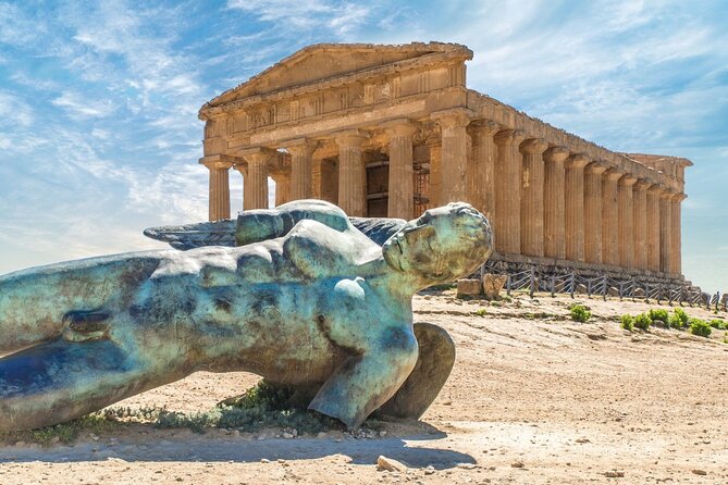 8-Hour Valley of the Temples and Scala dei Turchi tour from Palermo - Scala dei Turchi and the white coast near Realmonte