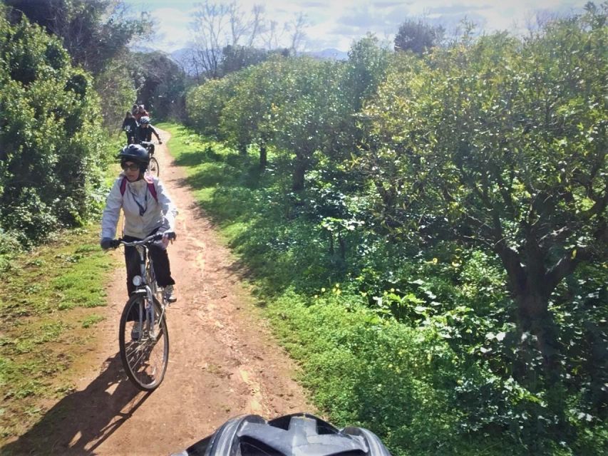 a PRIVATE ride of Favorita Park and Mondello - Reaching Mondello and its famous beach
