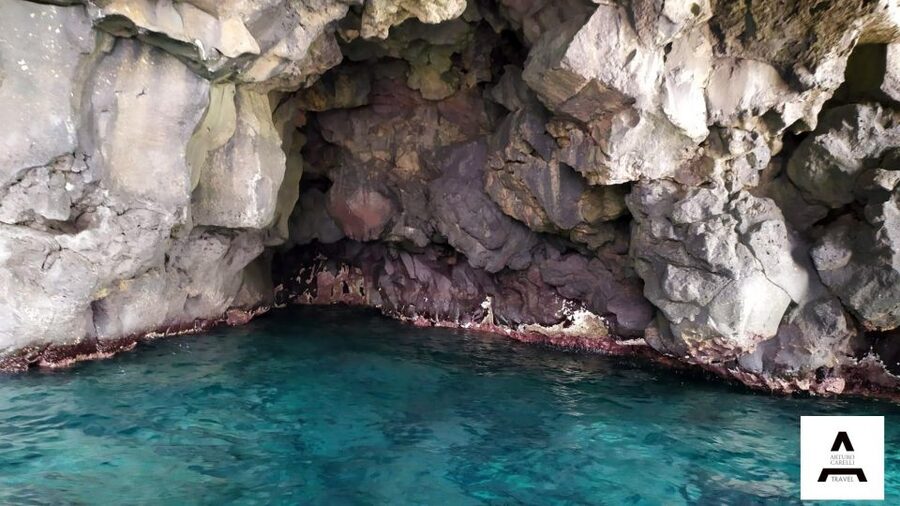 Aci Trezza boat tour sunset and dinner sicilian family home - Key points to know before booking