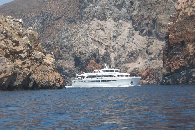 Aeolian Islands Day Trip from Taormina: Lipari and Vulcano - The guide can shape the day