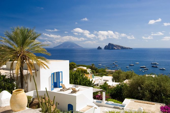 Aeolian Islands Day Trip from Taormina: Stromboli and Panarea - The early ride from Taormina to Milazzo