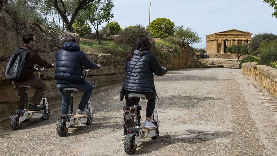 Agrigento: Valley of the Temples E-Scooter Tour - One hour or two hours?