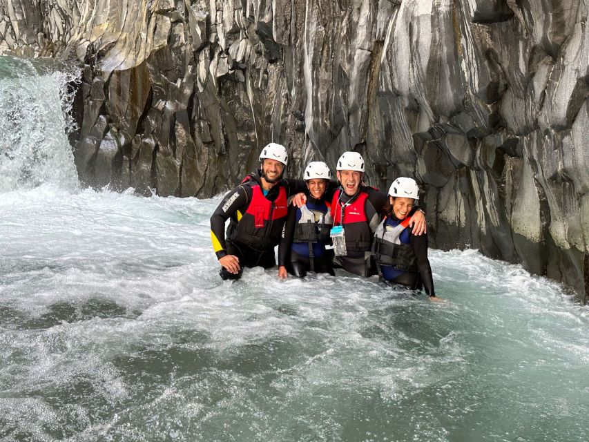 Alcantara River and Gorges: Bodyrafting Experience - Walking upstream through volcanic rock