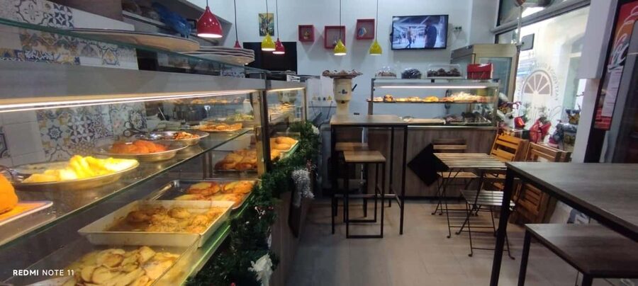 Arancino Cooking Class in Ortygia Syracuse - Shaping the traditional arancino