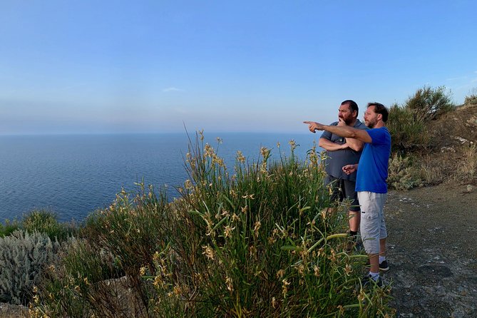 Archaeological excursion to the Rocca della Falconiera in Ustica - The last visible volcano on Ustica