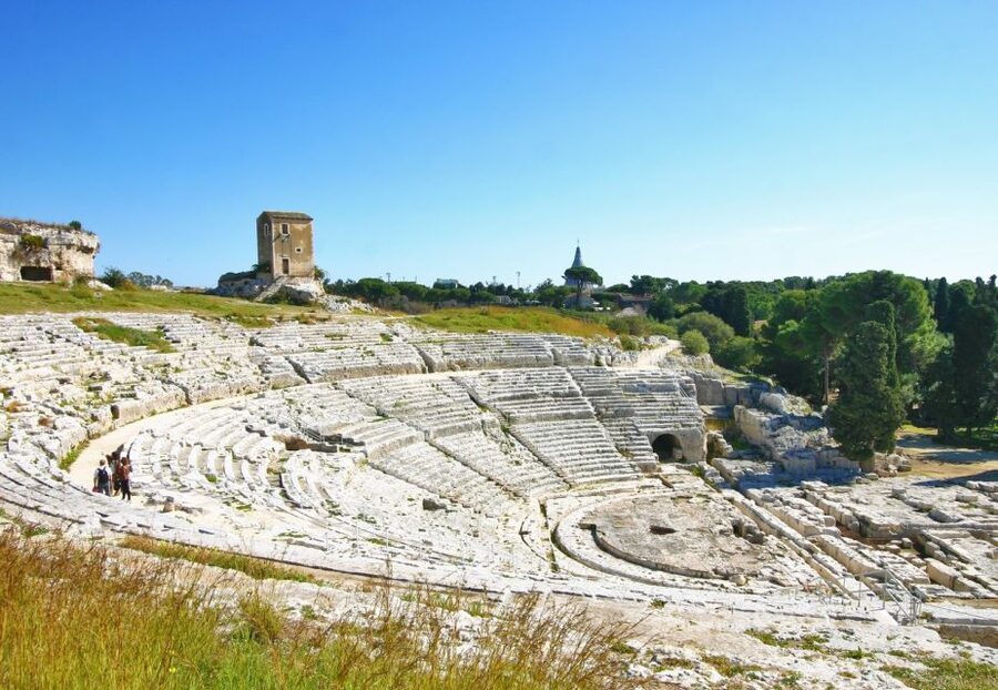 Archaeological Syracuse: Neapolis Park private tour - The Roman amphitheater and a change of era