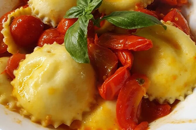 Authentic Sicilian cooking class with Francesca - Handmade pasta in Francesca’s Bagheria kitchen