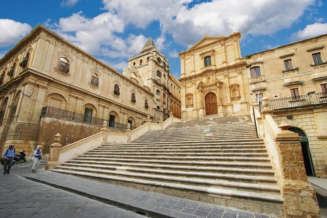 Baroque Noto private walking tour - What the guides add to the experience