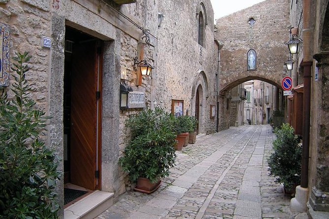 Best Excursion in western Sicily to Erice, Trapani Salt Flats from Palermo - Two hours among Erice’s medieval streets