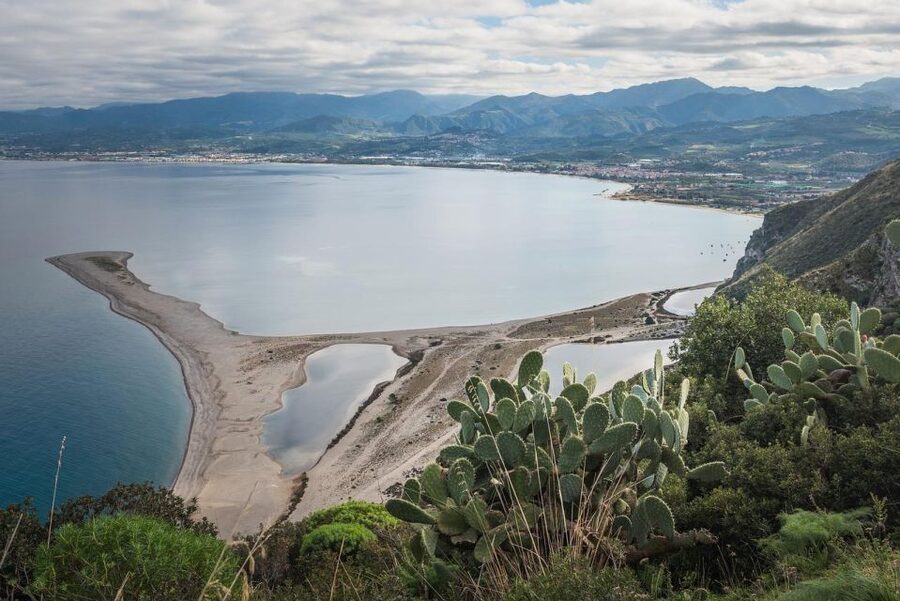 Best Tour di Taormina, Castelmola, Isola Bella e Messina - Forza d’Agrò: one hour among hill-town views