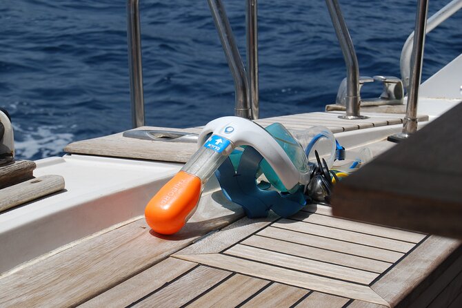Boat excursion in Palermo - Swimming and an aperitif near Mondello