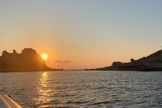 Boat Tour for the Egadi Islands - Cala Rossa gives the morning a strong start