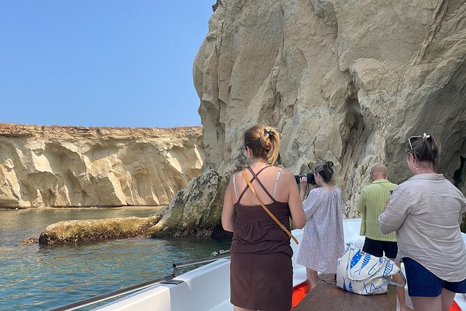 Boat tour in Pillirina, sea caves and Ortigia and prosecco - Seeing Ortigia from the water in 40 minutes