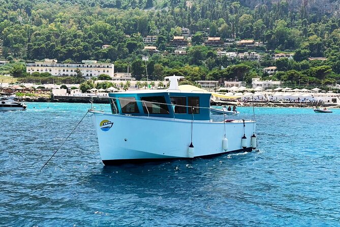 Boat Tour Mondello and Gulf of Palermo, with Aperitif (4 hours) - Mondello Bay from two different anchorages