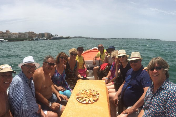 Boat tour of Ortigia Island and sea caves - What the boat route includes