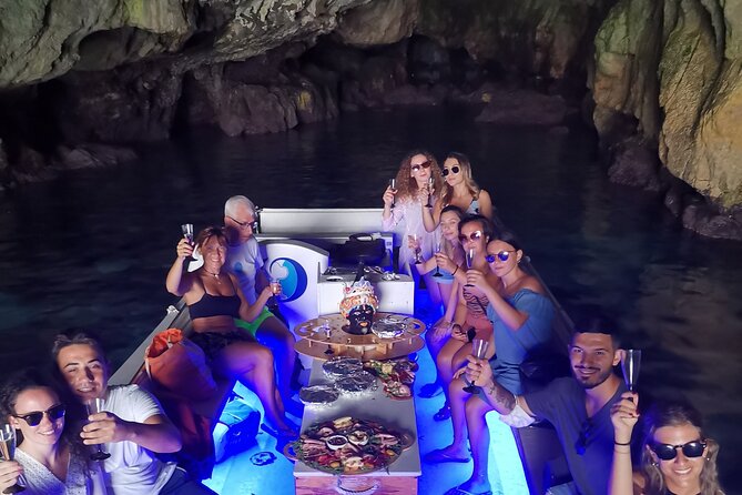 Boat tour of Ortigia, sea caves, Pillirina and snorkeling - The swim stop, and what snorkeling really means here