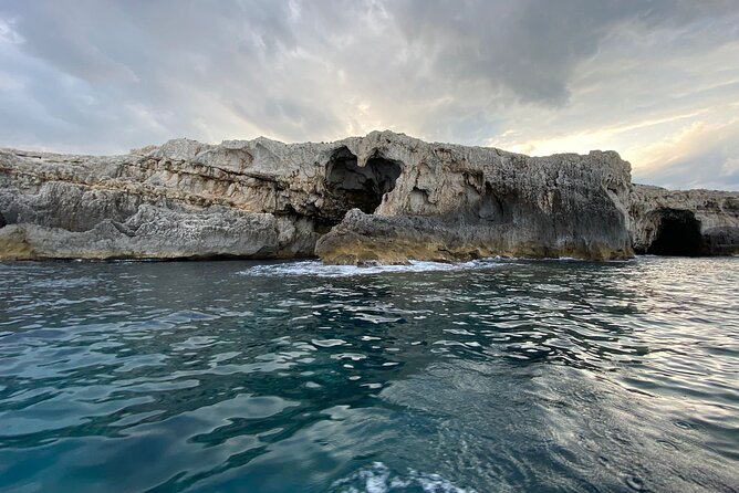 Boat tour Ortigia and Syracuse sea caves - What to expect at the sea caves