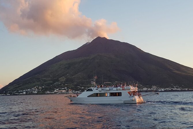 Boat Tour to Panarea and Stromboli from Lipari - The late boat ride to Strombolicchio