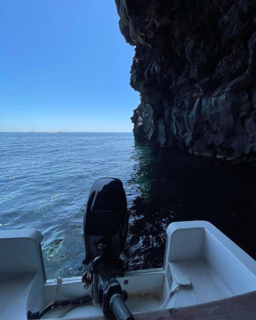 BOAT TOUR WITH APERITIF ON BOARD IN THE CYCLOPS ISLANDS - The swimming stop and what to bring