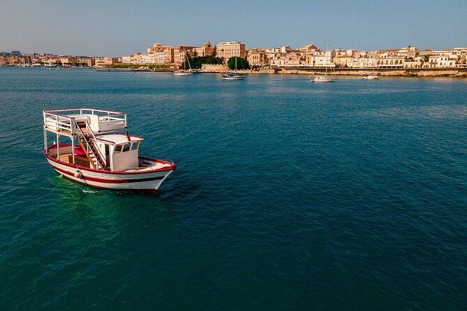 Boat tour with typical lunch in Syracuse - 4 hours - Key points to know before you book