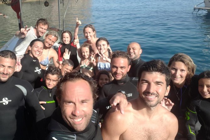 Bubble maker (scuba diving for children) - The Boat Ride to the Practice Site