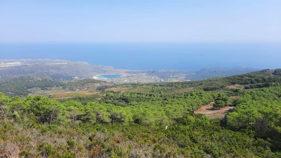 calice in cratere - The crater visit and the view toward Tunisia