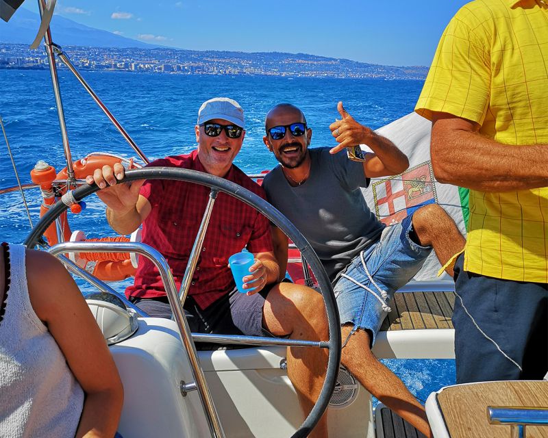 Catania: Coastline Sailing Trip with Aperitif and Prosecco - A relaxed atmosphere with an attentive crew