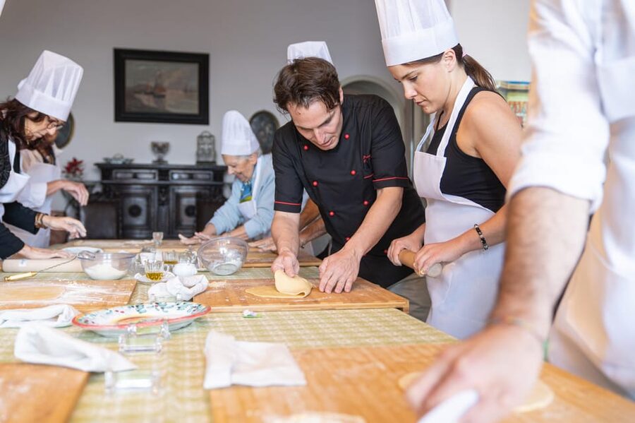 Catania: Cooking class set in a sea front historic villa - Timing, Group Size, and Practical Details