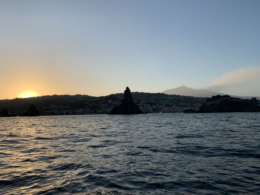 Catania: Cyclops Islands & Timpa Nature Reserve Boat Tour - Final verdict: a strong choice for volcanic scenery below sea level