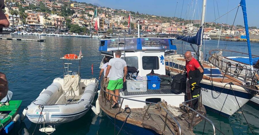 Catania: Cyclops Islands & Timpa Nature Reserve Boat Tour - Who should book this tour?