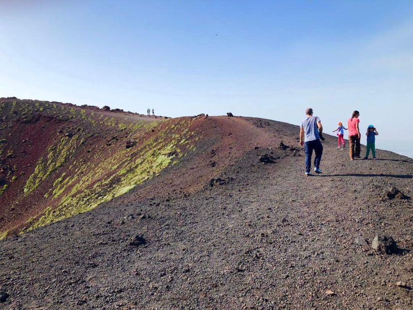 Catania: Etna Morning Excursion with Tasting and Pickup - The lava cave and the story beneath Etna