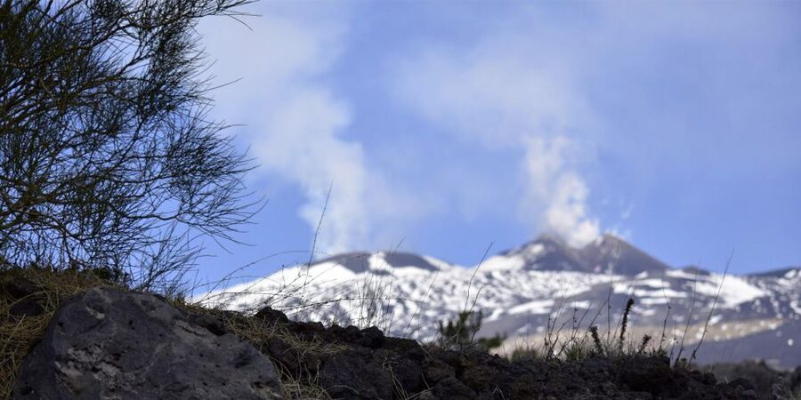 Catania: Etna Nature Tour with Hiking, Cave Visit, & Tasting - From Catania to the slopes of Etna