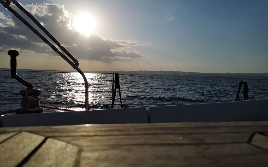 Catania: Guided Sunset Sailing Trip with Aperitif & Prosecco - Prosecco and Sicilian appetizers onboard