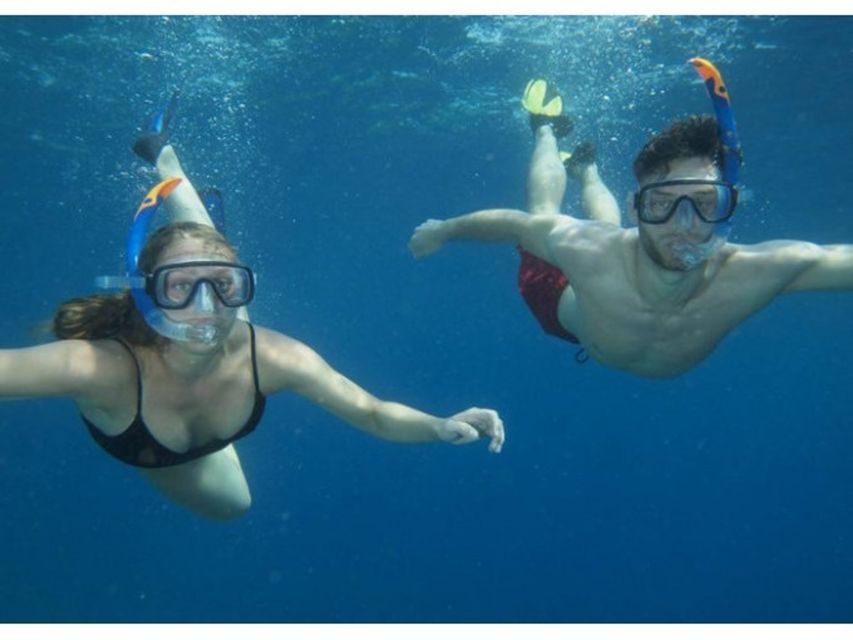 Catania, Isole Ciclopi: Snorkeling Trip - The check-in and equipment fitting