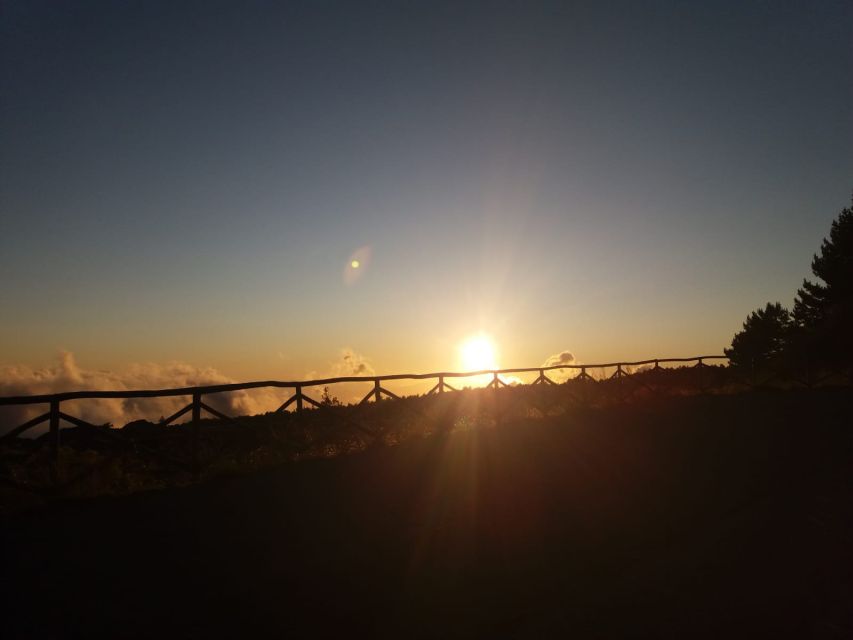 Catania: Mount Etna Sunset Tour and Etna Doc Wine - Why a sunset tour gives Etna a different mood