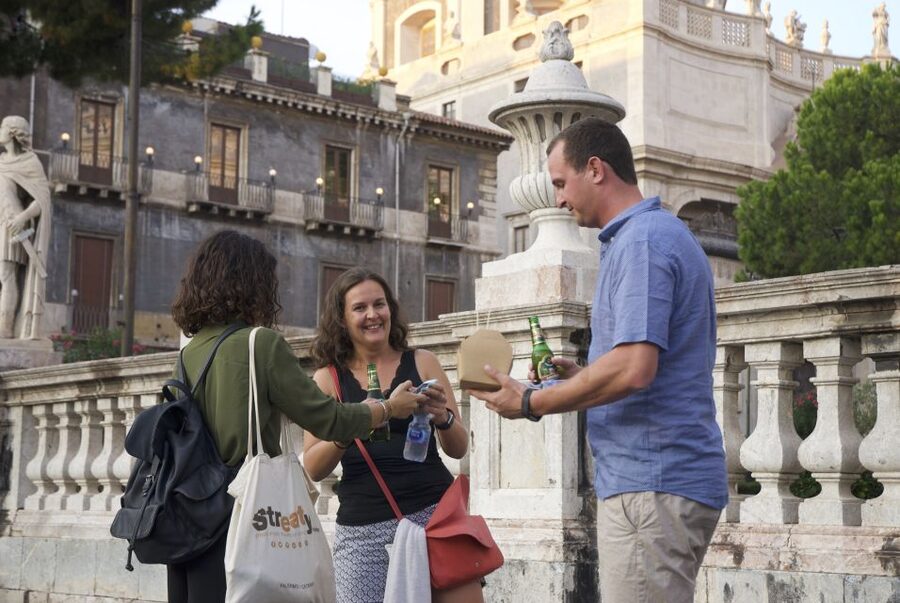 Catania Night Street Food & Backstreet Tour with a Local - Arancini, fritters, and baked specialties