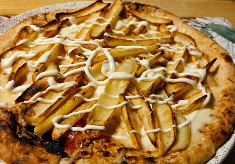 Catania: Pizza Cooking Class - What the small group changes