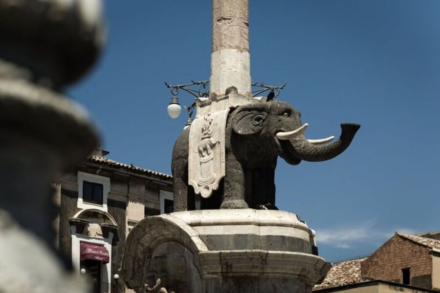 Catania: Private custom tour with a local guide - Two hours, four hours, or a full eight
