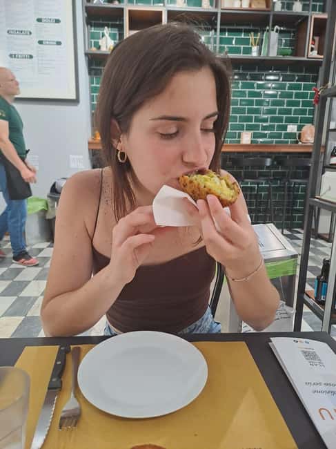 Catania: Street Food Guided Walking Tour - Why this Catania food walk works