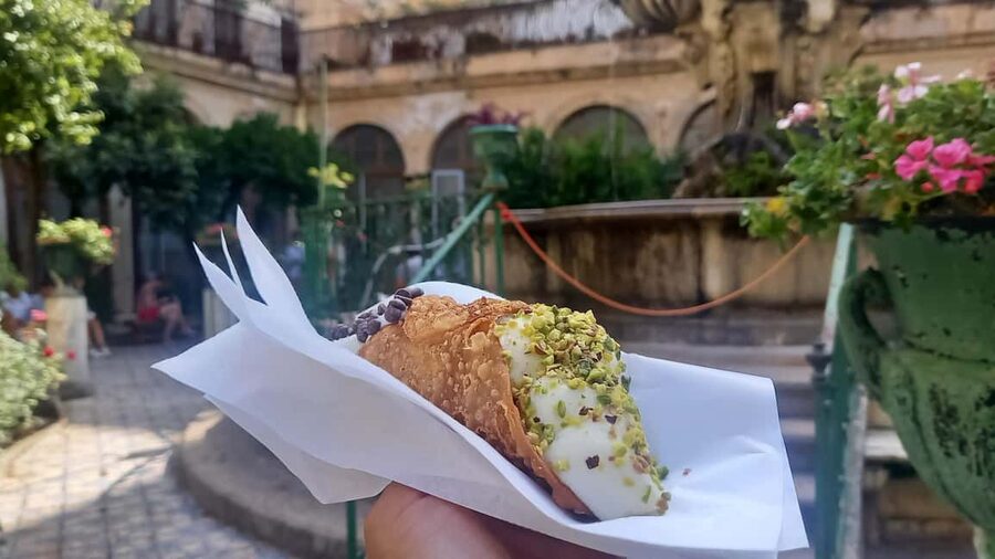 Catania: Street Food Guided Walking Tour - Cannoli, granita, and knowing when to stop