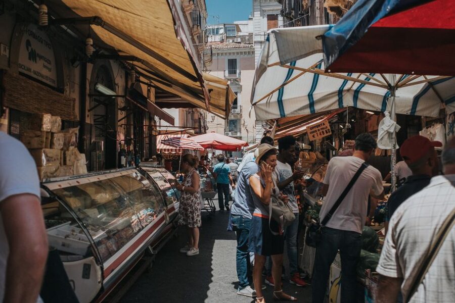 Catania Street Food Tour - Seltz at Chiosco Costa